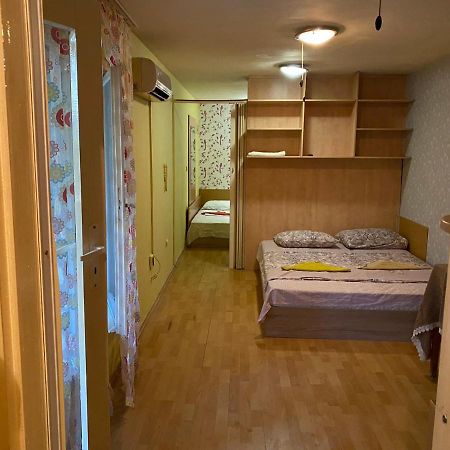 Apartment Karavelov 瓦爾納 外观 照片