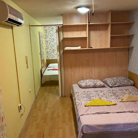Apartment Karavelov 瓦爾納 外观 照片