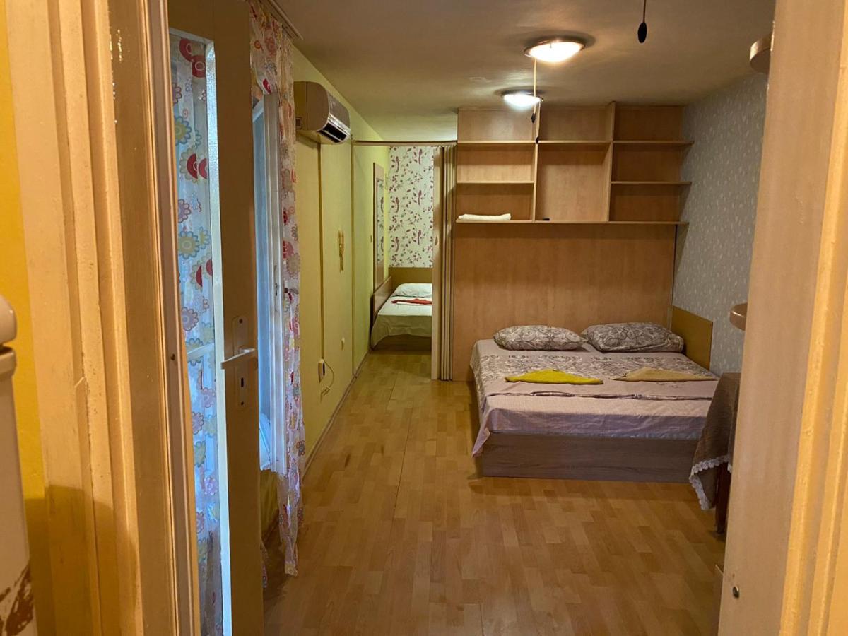 Apartment Karavelov 瓦爾納 外观 照片