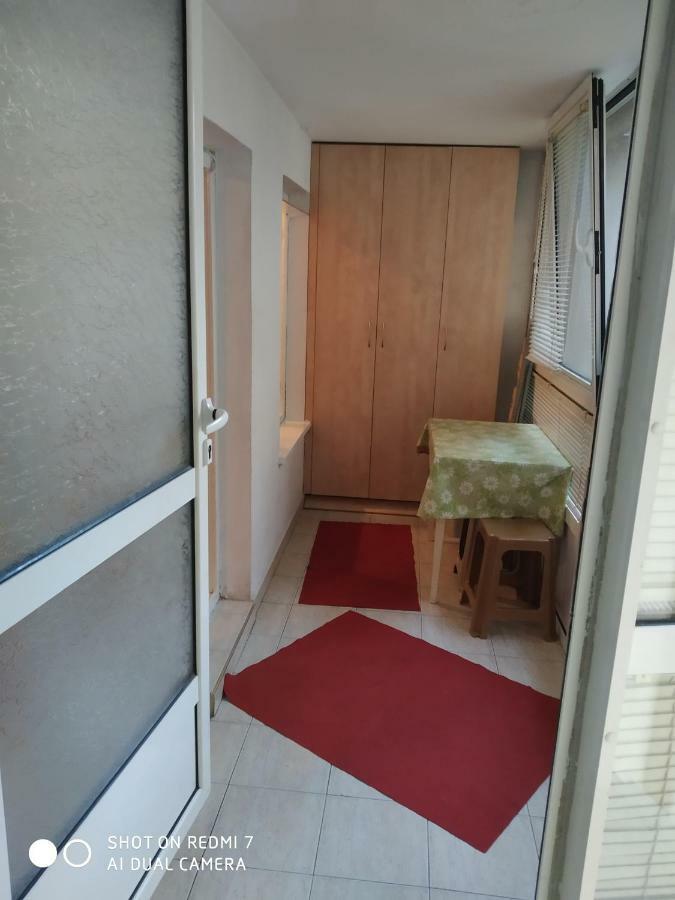 Apartment Karavelov 瓦爾納 外观 照片
